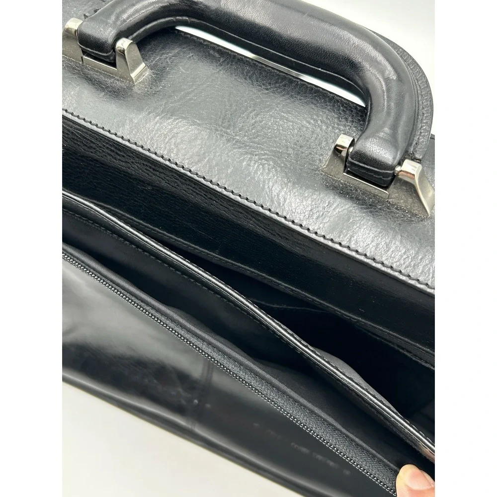 Vintage Wilson's Leather Pelle Studio Black Briefcase Messenger Bag